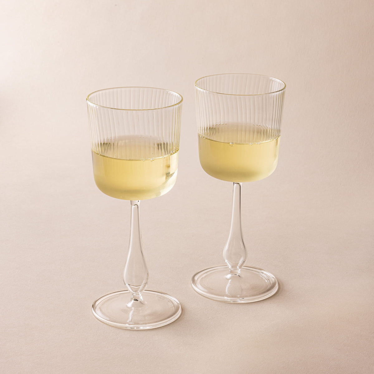 Luisa Millerighe Calices, Pair