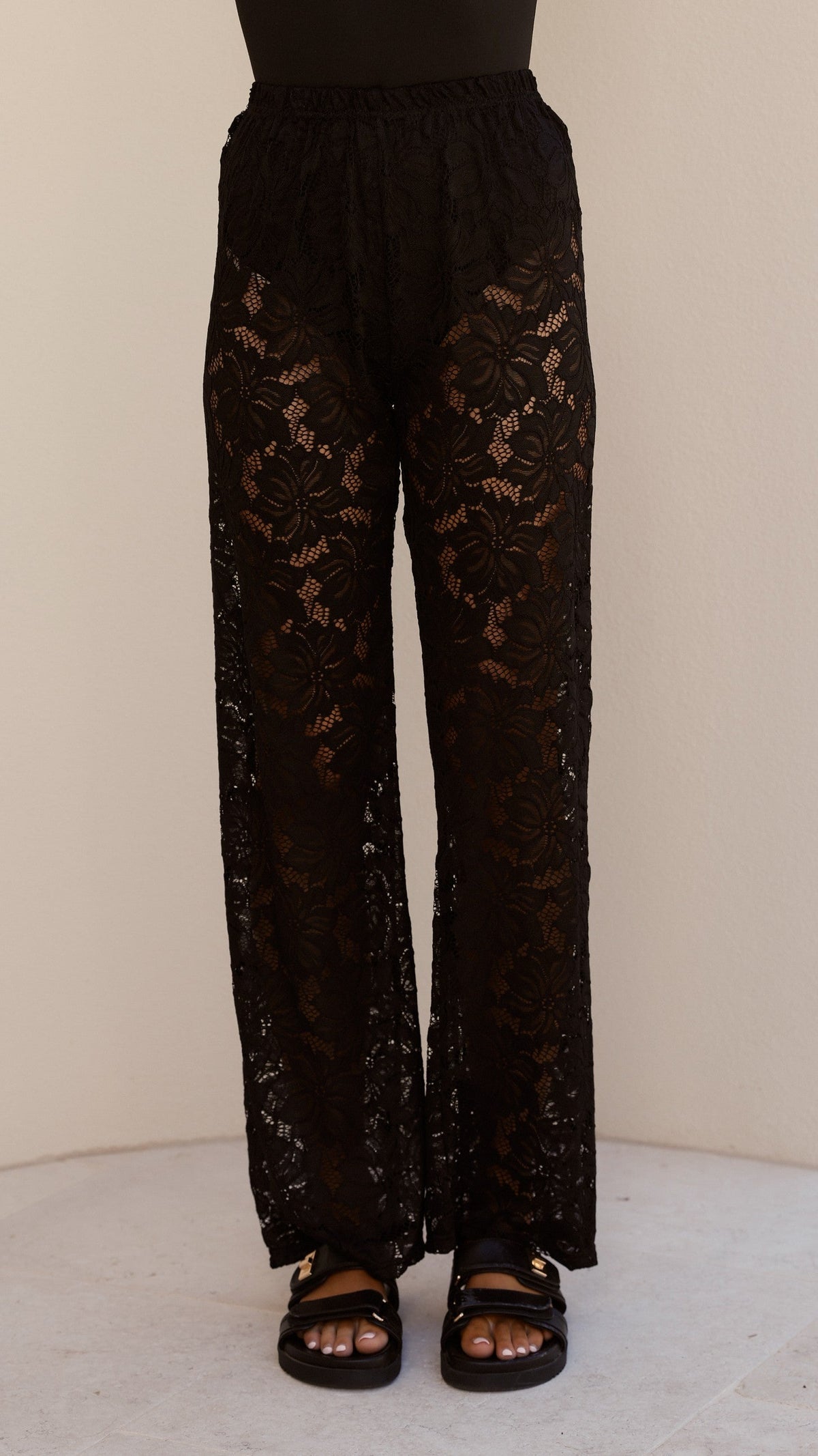 Azura Shirt And Pants Set - Black