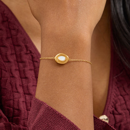 Pearl Molten Bracelet (Gold)