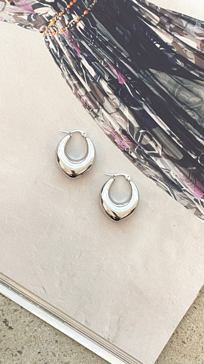 Arya Hoop Earrings - Silver