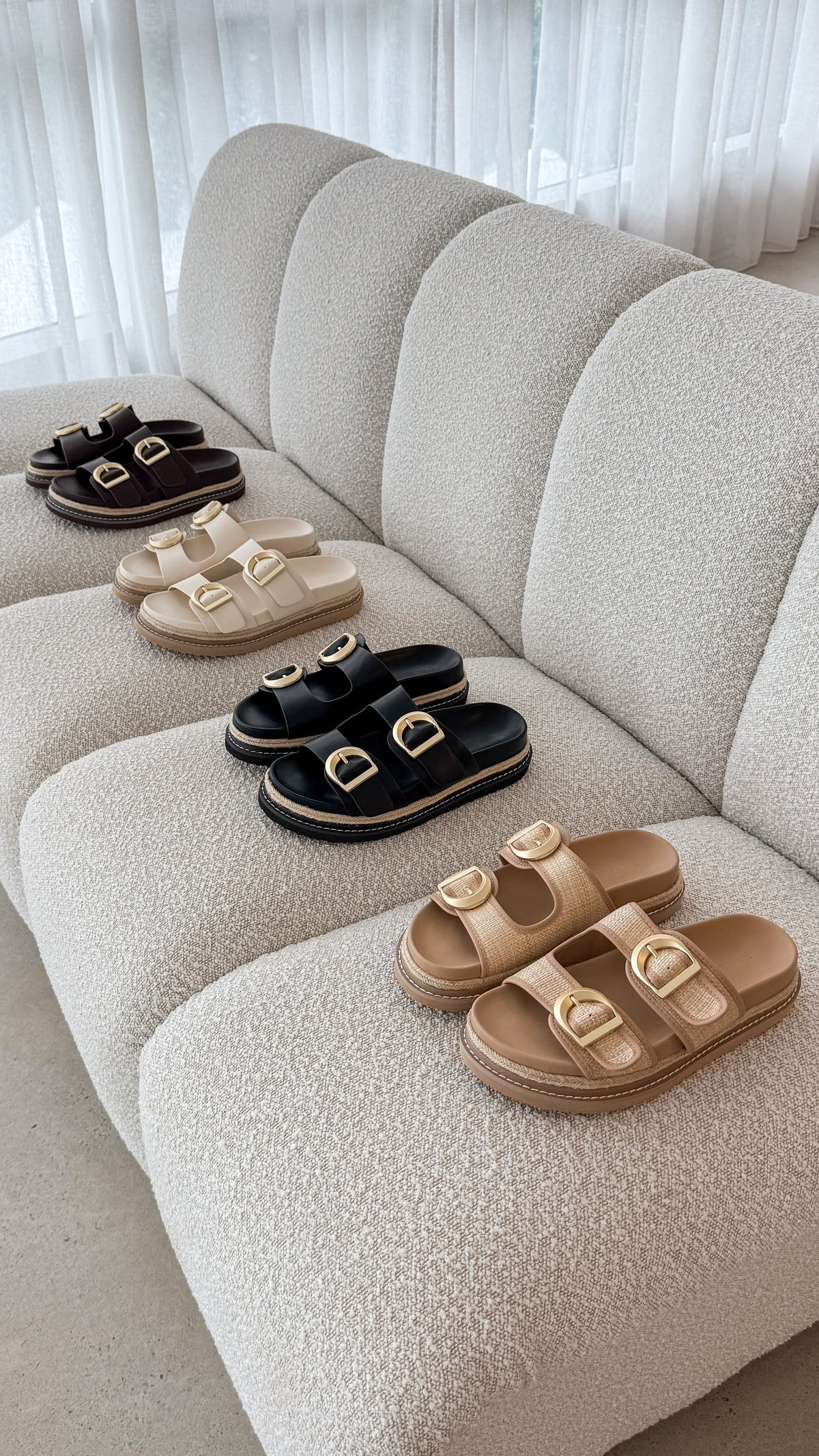 Anora Slide - Chocolate