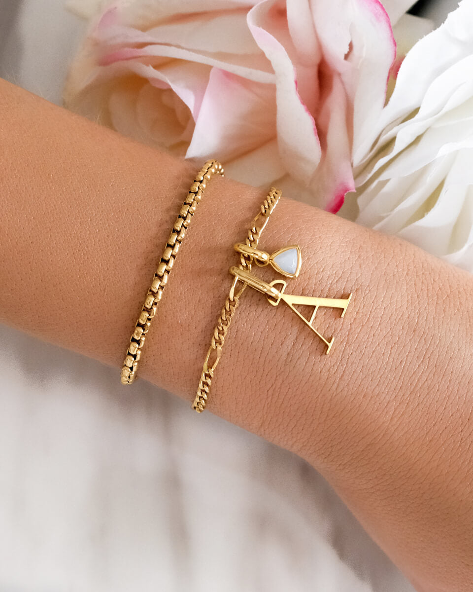 Small Figaro Chain Bracelet (Gold)