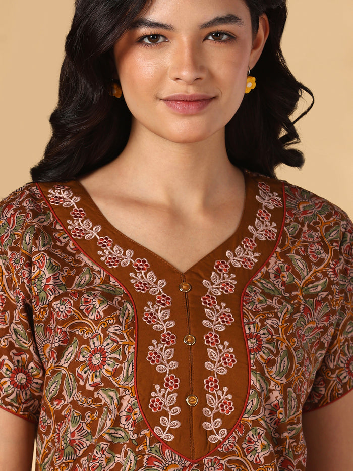 Royal mustard floral pure cotton nighty for women online